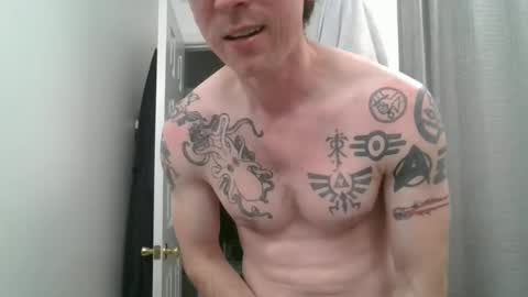 Snapshot of scottiehottie42 chatting on 01/21/25, 08:11 scottiehottie42 online show from 01/21/25, 08:11