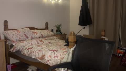 Snapshot of scottish_twink01 chatting on 12/03/24, 07:22 danny online show from 12/03/24, 07:22