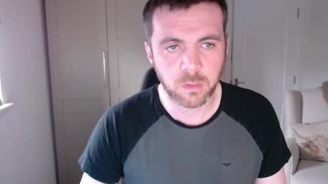 Snapshot of scottishbigdick87 chatting on 04/27/26, 04:49 scottishbigdick87 online show from 04/27/26, 04:49