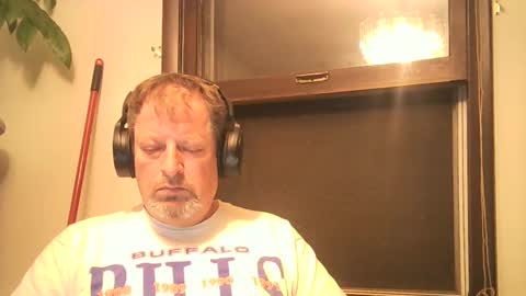 scottpbi52 online show from 09/15/25, 02:33