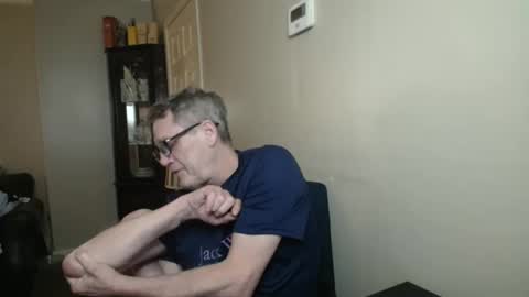 James online show from 11/04/25, 10:09