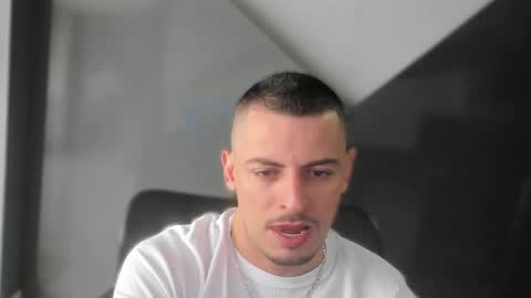 Ricardo online show from 10/04/25, 03:32