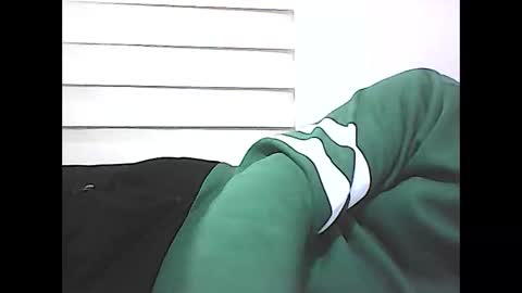 Snapshot of screw2 chatting on 02/27/25, 08:31 Evren online show from 02/27/25, 08:31