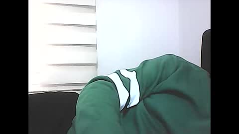 Snapshot of screw2 chatting on 03/02/25, 12:11 Evren online show from 03/02/25, 12:11