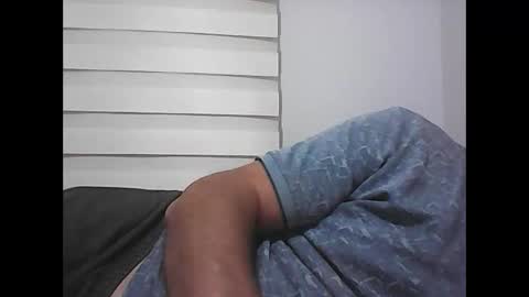 Snapshot of screw2 chatting on 10/02/25, 08:16 Evren online show from 10/02/25, 08:16