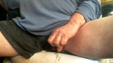 Snapshot of scruff66 chatting on 07/12/26, 03:19 scruff66 online show from 07/12/26, 03:19