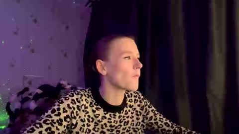 Snapshot of sdddisk chatting on 12/03/24, 05:42 sdddisk online show from 12/03/24, 05:42