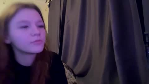 Snapshot of sdddisk chatting on 12/19/24, 03:08 sdddisk online show from 12/19/24, 03:08