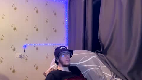 Snapshot of sdddisk chatting on 01/18/25, 05:20 sdddisk online show from 01/18/25, 05:20