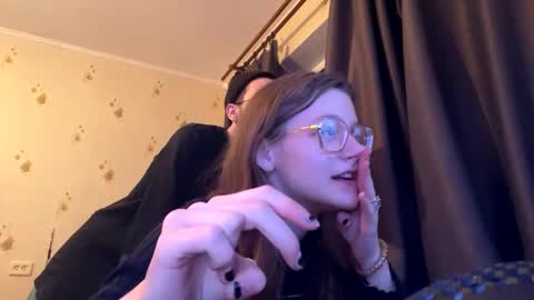 Snapshot of sdddisk chatting on 01/22/25, 04:44 sdddisk online show from 01/22/25, 04:44