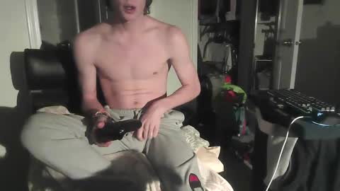 Snapshot of sdseventy chatting on 02/22/25, 03:56 ObvHype online show from 02/22/25, 03:56