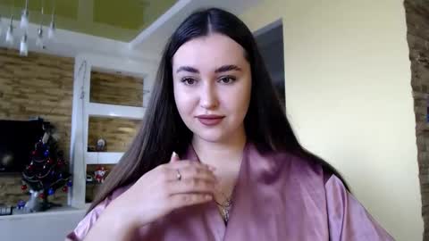 Snapshot of sea_cocktail chatting on 01/04/25, 09:32 Elizabeth  online show from 01/04/25, 09:32