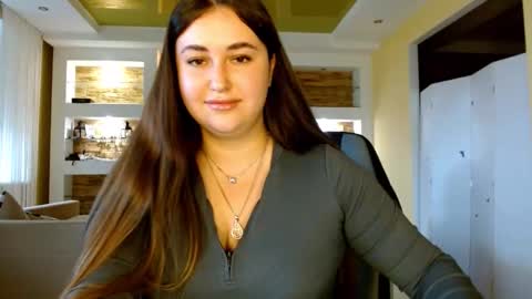 Snapshot of sea_cocktail chatting on 10/02/25, 07:04 Elizabeth  online show from 10/02/25, 07:04