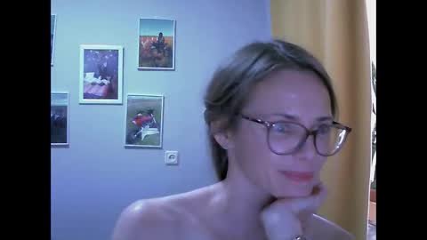 SEA Dream online show from 10/22/25, 08:14