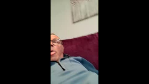 Snapshot of sealofapproval1 chatting on 03/15/26, 03:29 sealofapproval1 online show from 03/15/26, 03:29