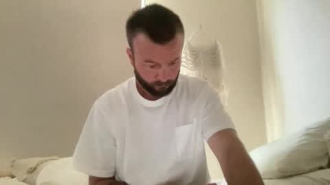 Snapshot of sean19111 chatting on 02/23/26, 01:47 sean19111 online show from 02/23/26, 01:47