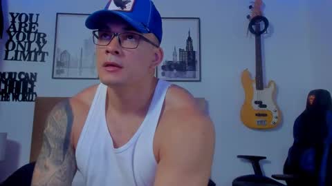 Sean Carrera online show from 11/10/25, 04:28