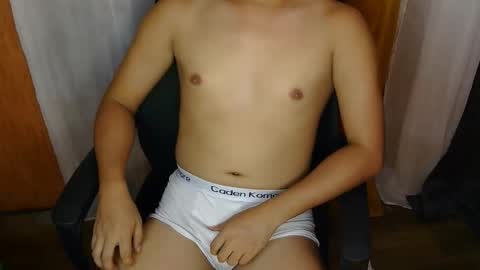 Snapshot of seancody_cum chatting on 05/16/26, 12:04 seancody_cum online show from 05/16/26, 12:04