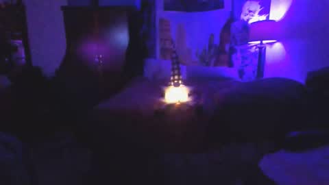 Snapshot of seanlydo chatting on 10/21/25, 02:45 SeanWadGodDamn online show from 10/21/25, 02:45