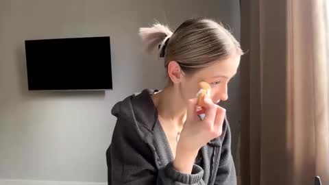 Snapshot of seasonhamiss chatting on 03/03/26, 11:16 Kate online show from 03/03/26, 11:16