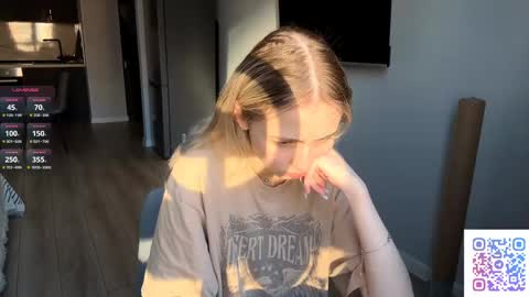 Kate online show from 04/17/26, 02:53