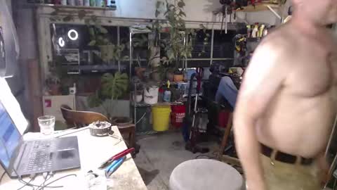 Seattlemanwhore online show from 10/18/25, 01:34