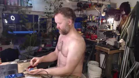 Seattlemanwhore online show from 12/19/25, 03:52