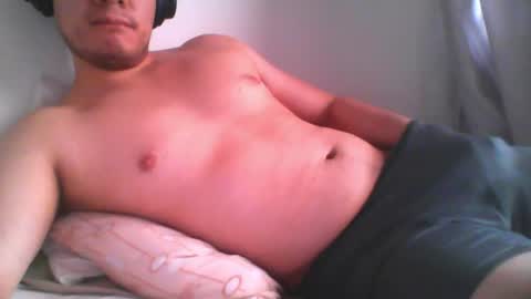 Snapshot of seb5759 chatting on 06/10/26, 09:46 seb5759 online show from 06/10/26, 09:46
