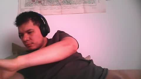 Snapshot of seb5759 chatting on 06/20/26, 06:33 seb5759 online show from 06/20/26, 06:33