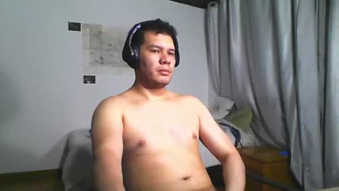 Snapshot of seb5759 chatting on 06/22/26, 04:09 seb5759 online show from 06/22/26, 04:09