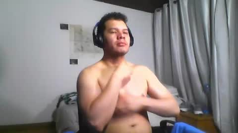 Snapshot of seb5759 chatting on 06/23/26, 05:27 seb5759 online show from 06/23/26, 05:27
