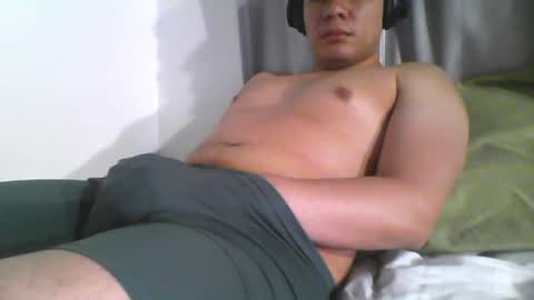 Snapshot of seb5759 chatting on 07/13/26, 01:19 seb5759 online show from 07/13/26, 01:19
