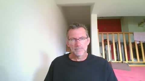 Snapshot of seb846894 chatting on 05/10/26, 05:29 seb846894 online show from 05/10/26, 05:29