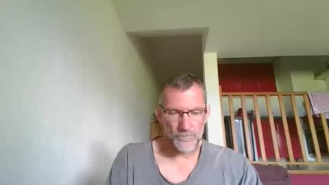 Snapshot of seb846894 chatting on 05/20/26, 08:42 seb846894 online show from 05/20/26, 08:42