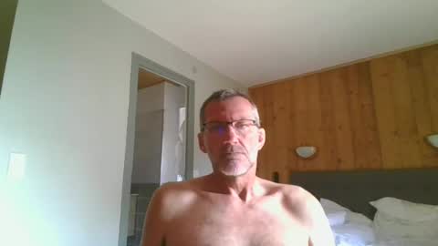 Snapshot of seb846894 chatting on 06/16/26, 06:49 seb846894 online show from 06/16/26, 06:49
