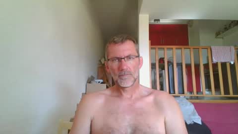 seb846894 online show from 06/18/26, 03:49