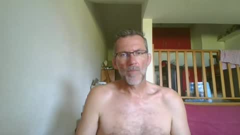 seb846894 online show from 06/19/26, 11:25
