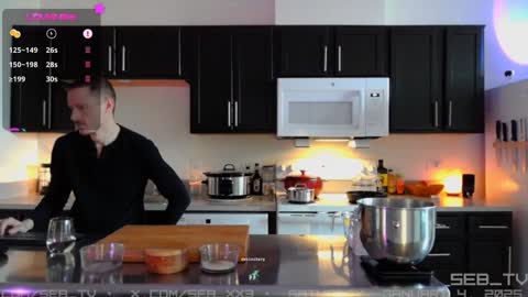 Sebastian online show from 01/04/25, 08:48