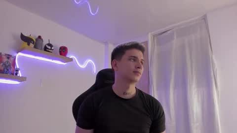 Sebastin online show from 12/22/25, 11:13