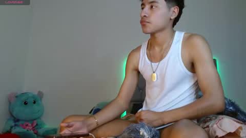 sebas_fire4 online show from 05/16/26, 12:40