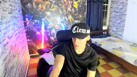 Snapshot of sebas_jusa chatting on 05/10/26, 02:39 sebas jusa online show from 05/10/26, 02:39