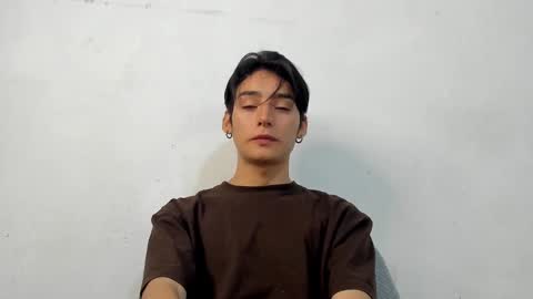 sebastian online show from 12/02/24, 11:18