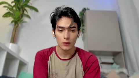 sebastian online show from 01/09/25, 04:30