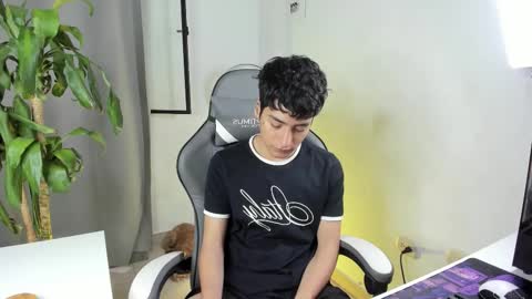 sebastian online show from 03/10/26, 03:28