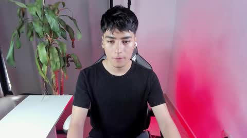 sebastian online show from 03/24/26, 03:17