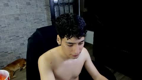 Snapshot of sebas_rosse chatting on 07/11/26, 12:24 sebastian online show from 07/11/26, 12:24
