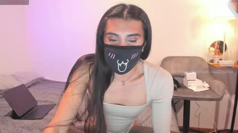 Nip online show from 06/03/26, 06:35