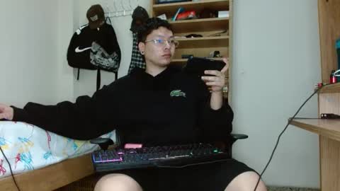 Sebas online show from 02/14/25, 01:02