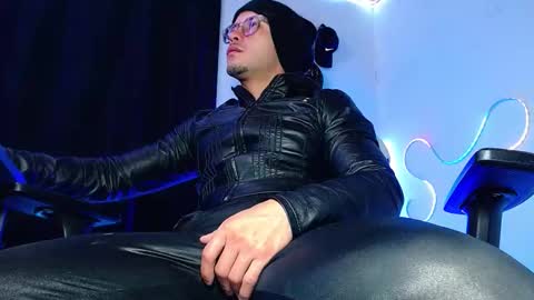 Sebastian online show from 01/13/26, 05:46