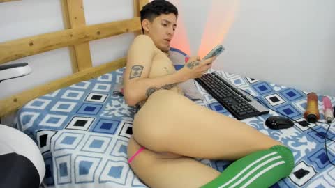 sebastian 0422 online show from 10/02/25, 02:24